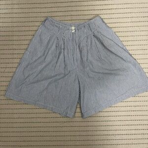 Vintage Jones New York Blue and White Pinstripe Pleated Shorts